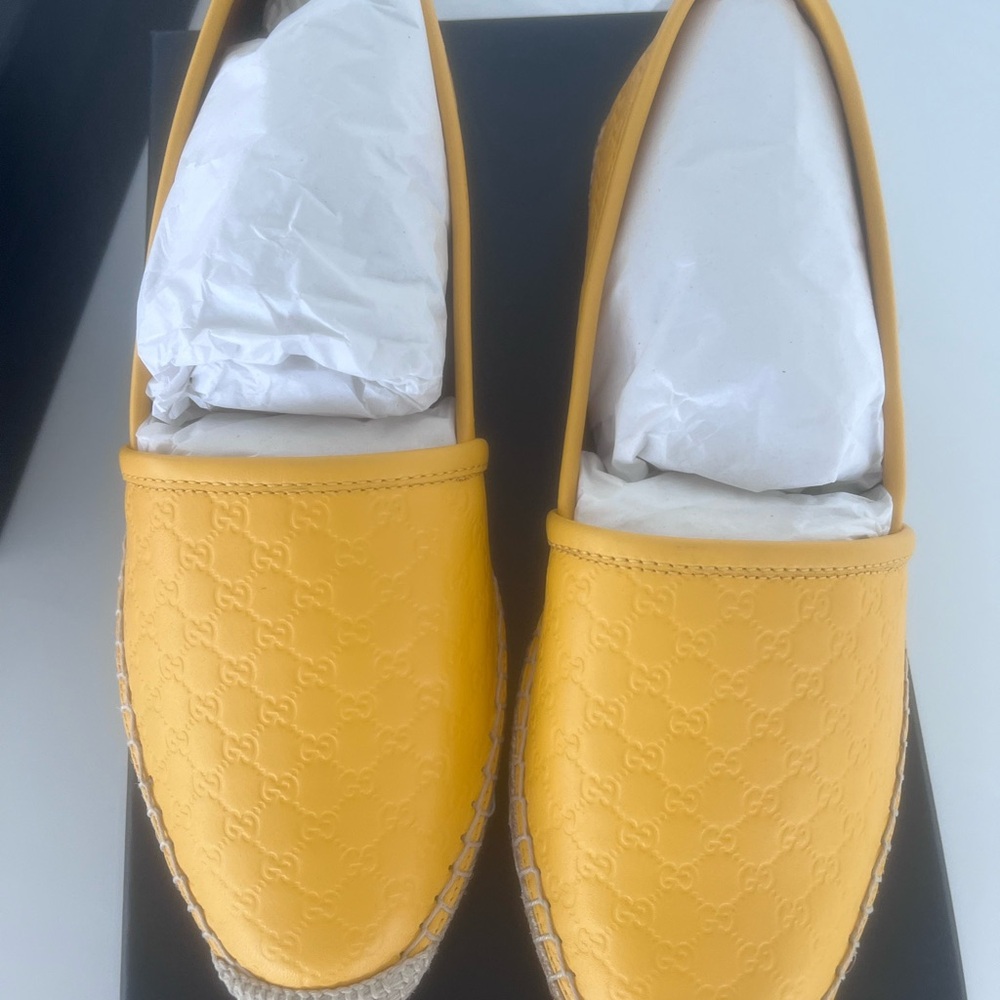 Gucci Espadrilles size 38 Brand new in box never worn